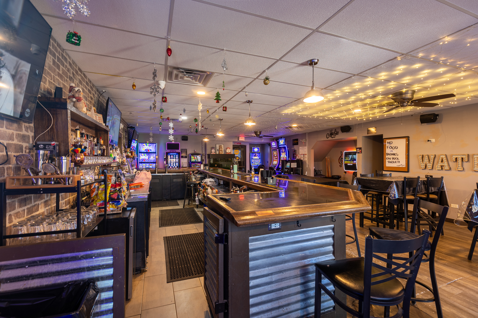 7815 Ogden Avenue, Lyons, IL 60534