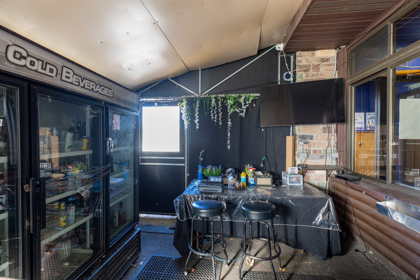 7815 Ogden Avenue, Lyons, IL 60534