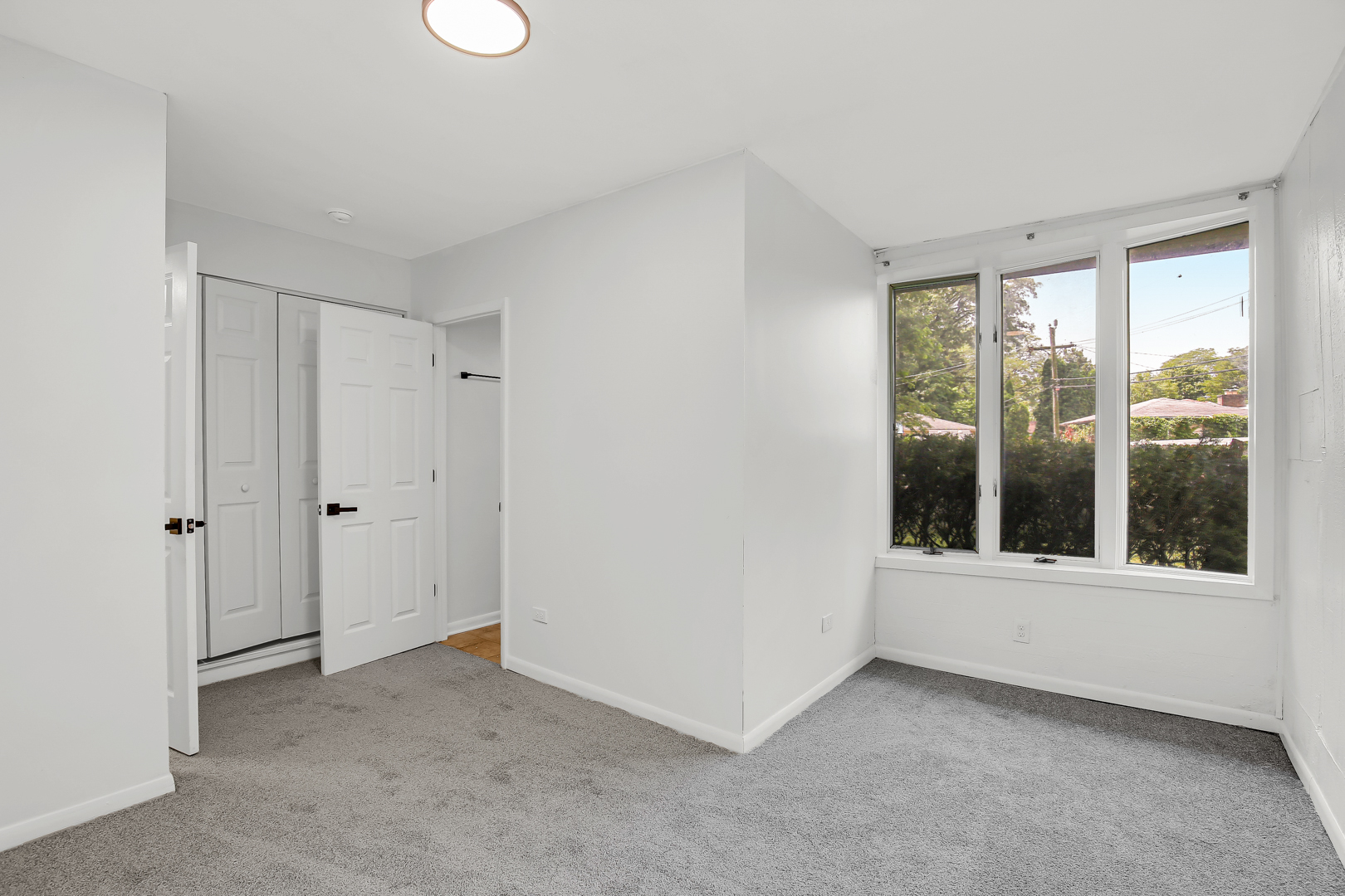 18548 Lyn Court, Homewood, IL 60430