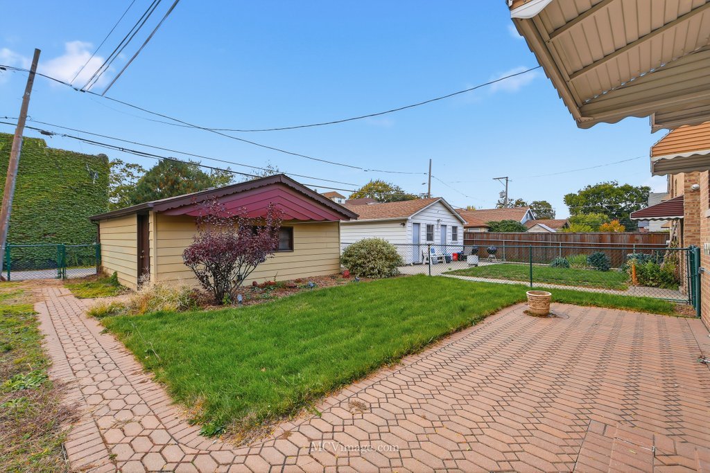 3840 S Wolcott Avenue #2, Chicago, IL 60609