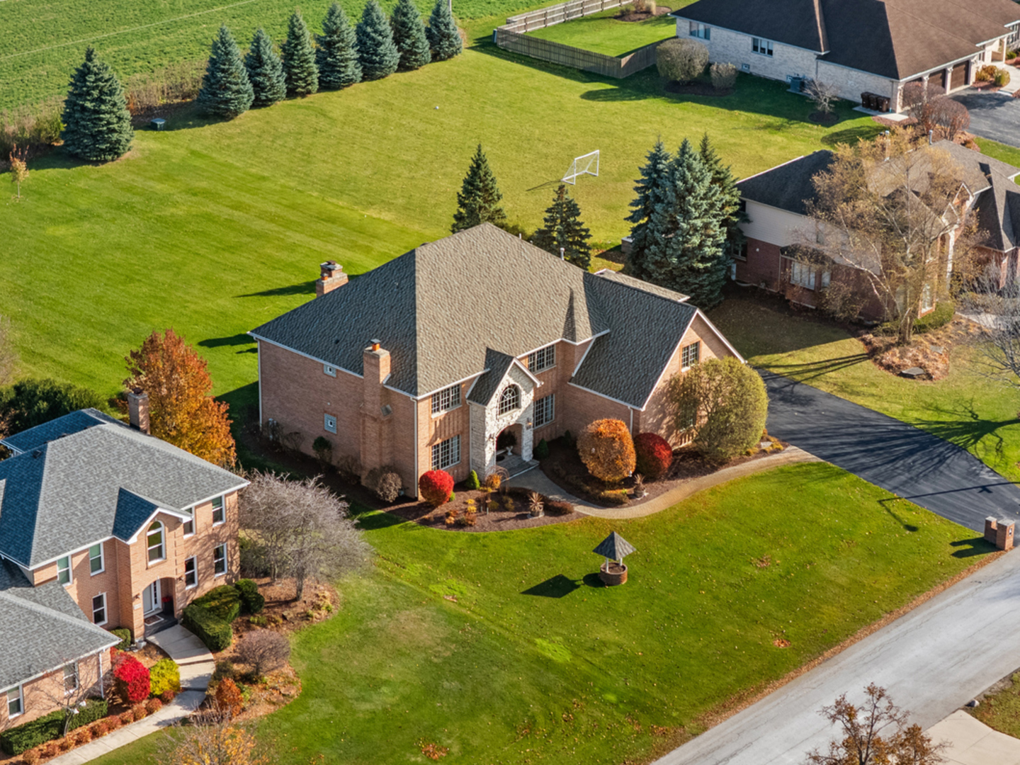 13459 Fox Hill Drive, Lemont, IL 60439