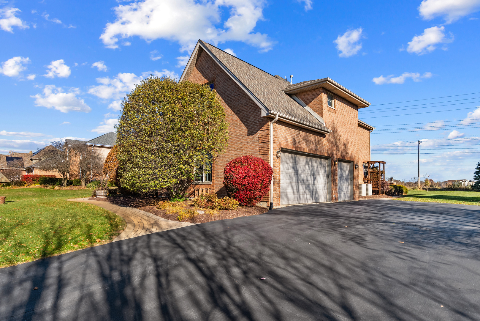 13459 Fox Hill Drive, Lemont, IL 60439