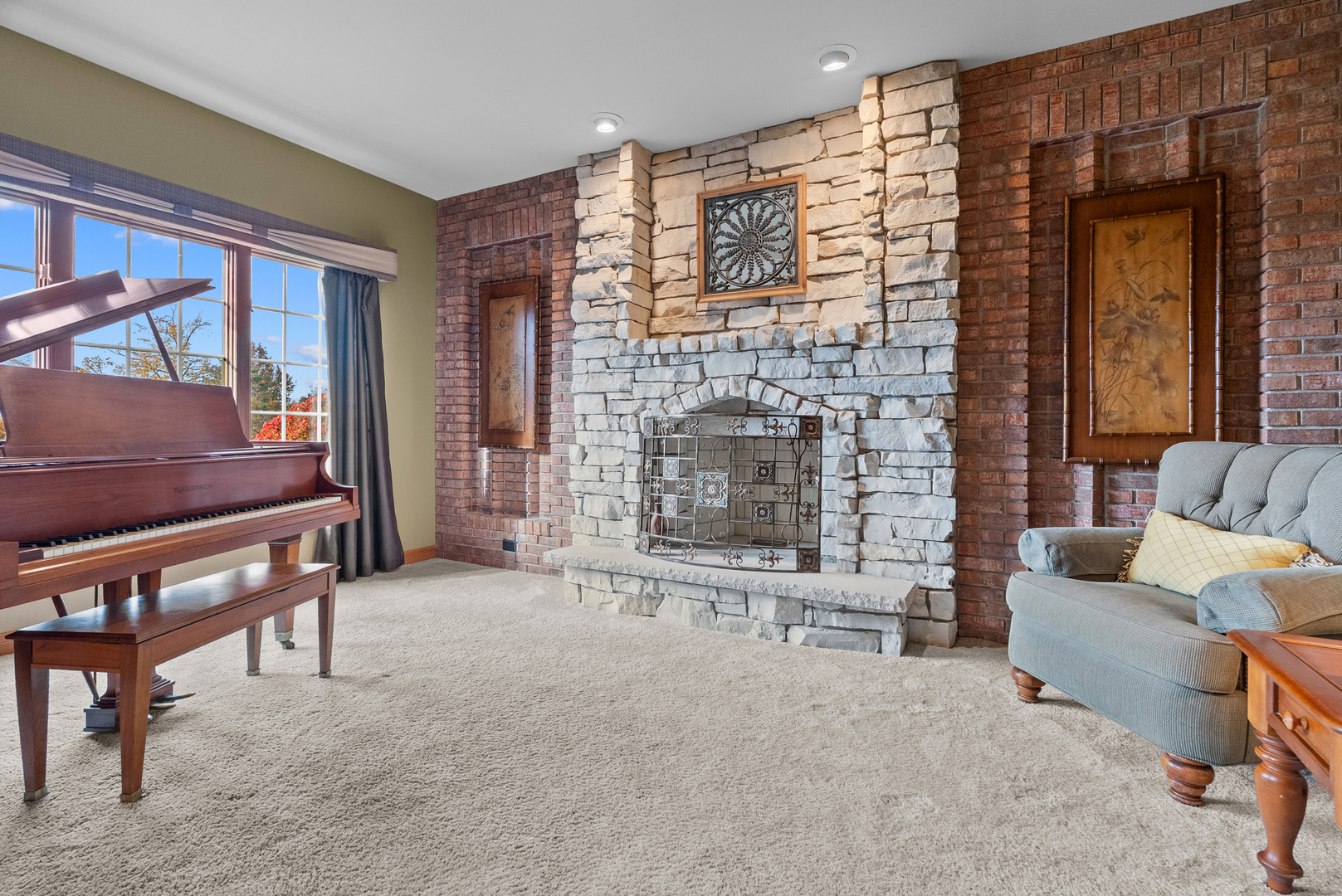 13459 Fox Hill Drive, Lemont, IL 60439