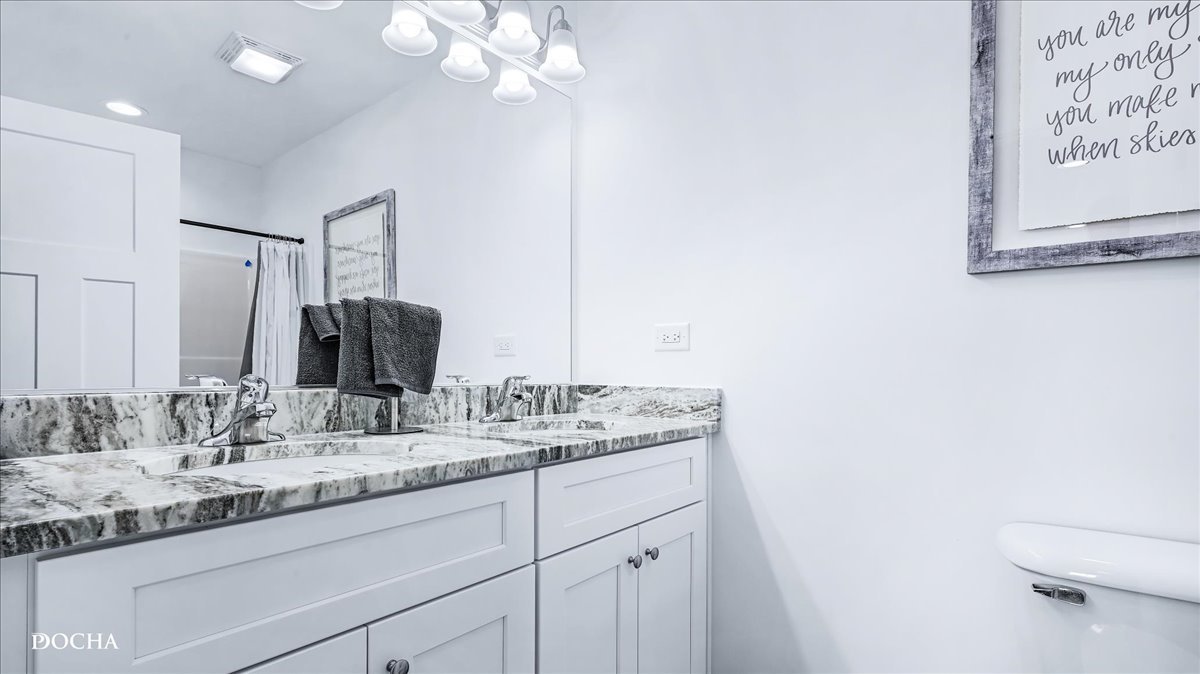 1220 Gillespie Lane, Yorkville, IL 60560