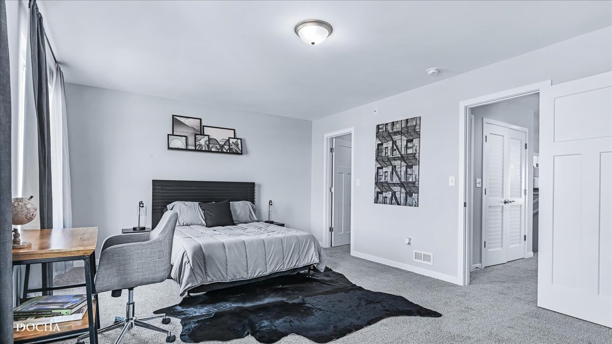 1220 Gillespie Lane, Yorkville, IL 60560