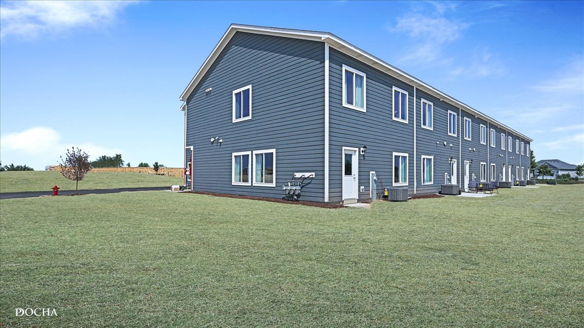 1220 Gillespie Lane, Yorkville, IL 60560