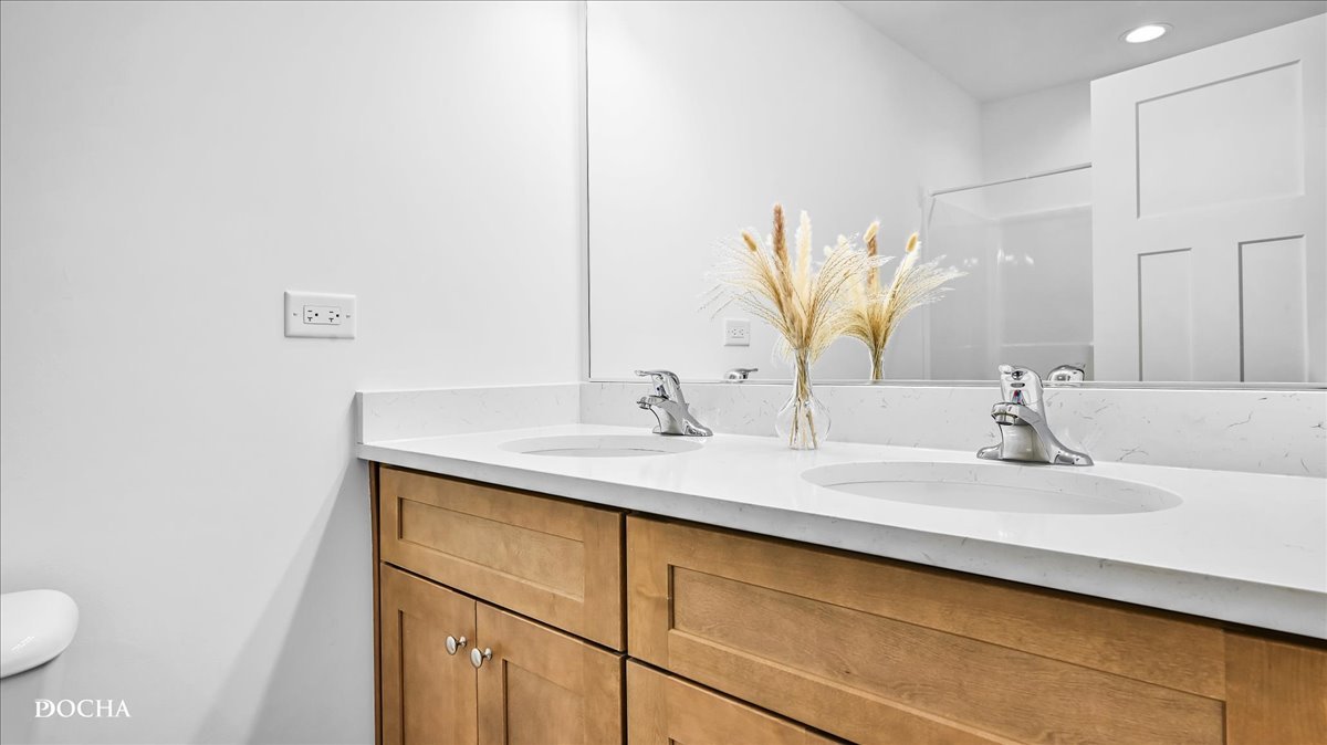 1218 Gillespie Lane, Yorkville, IL 60560