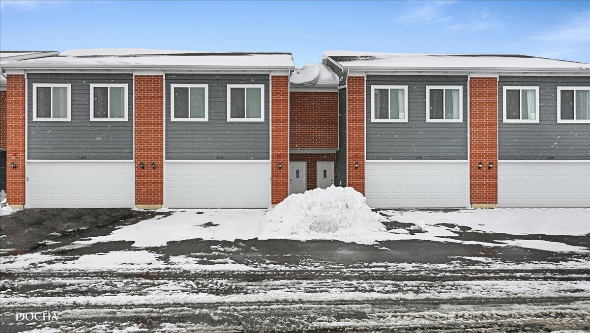 1218 Gillespie Lane, Yorkville, IL 60560