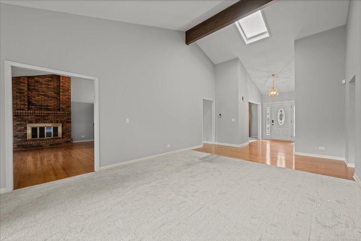 1105 W Bauer Road, Naperville, IL 60563