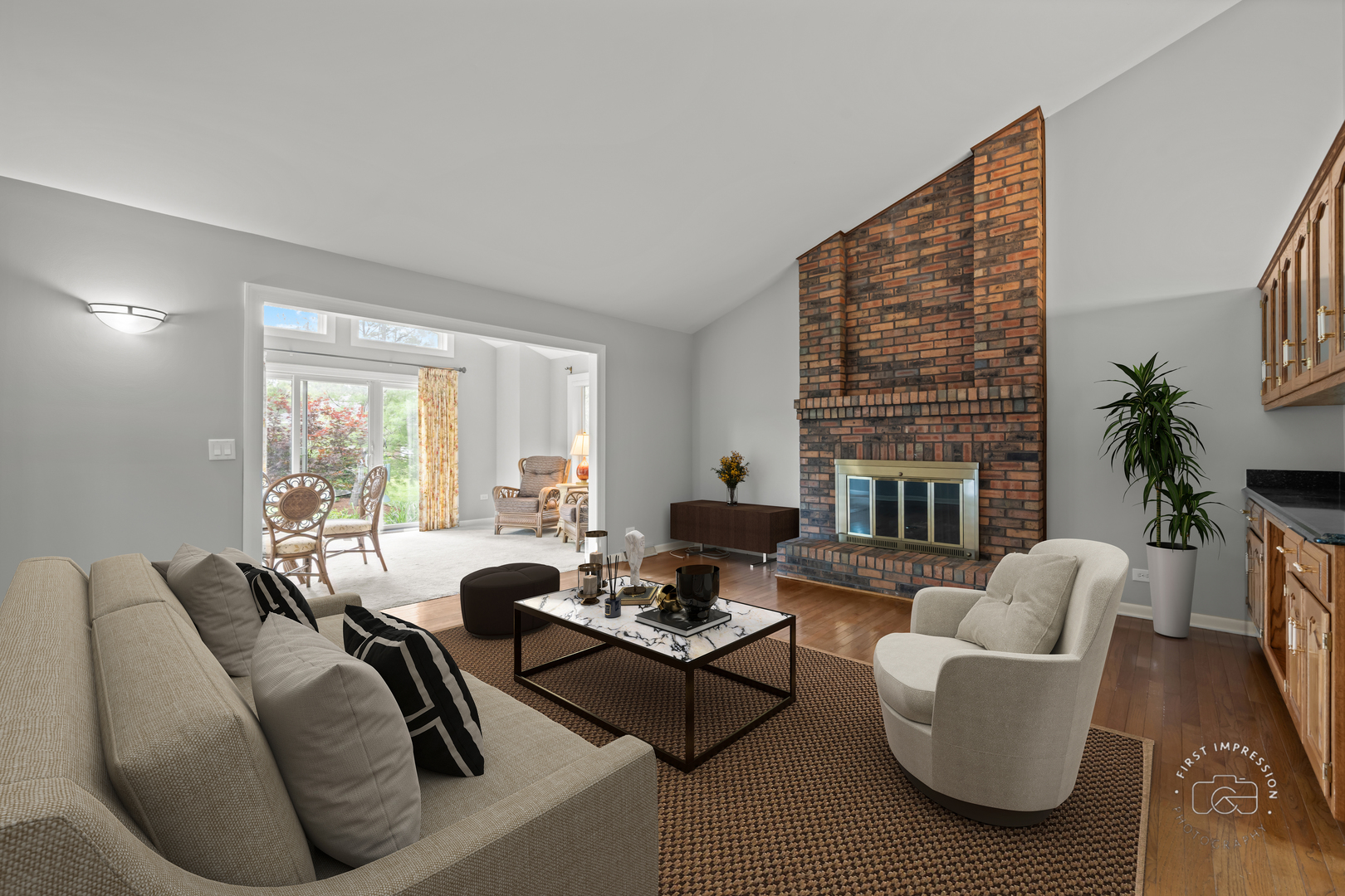 1105 W Bauer Road, Naperville, IL 60563