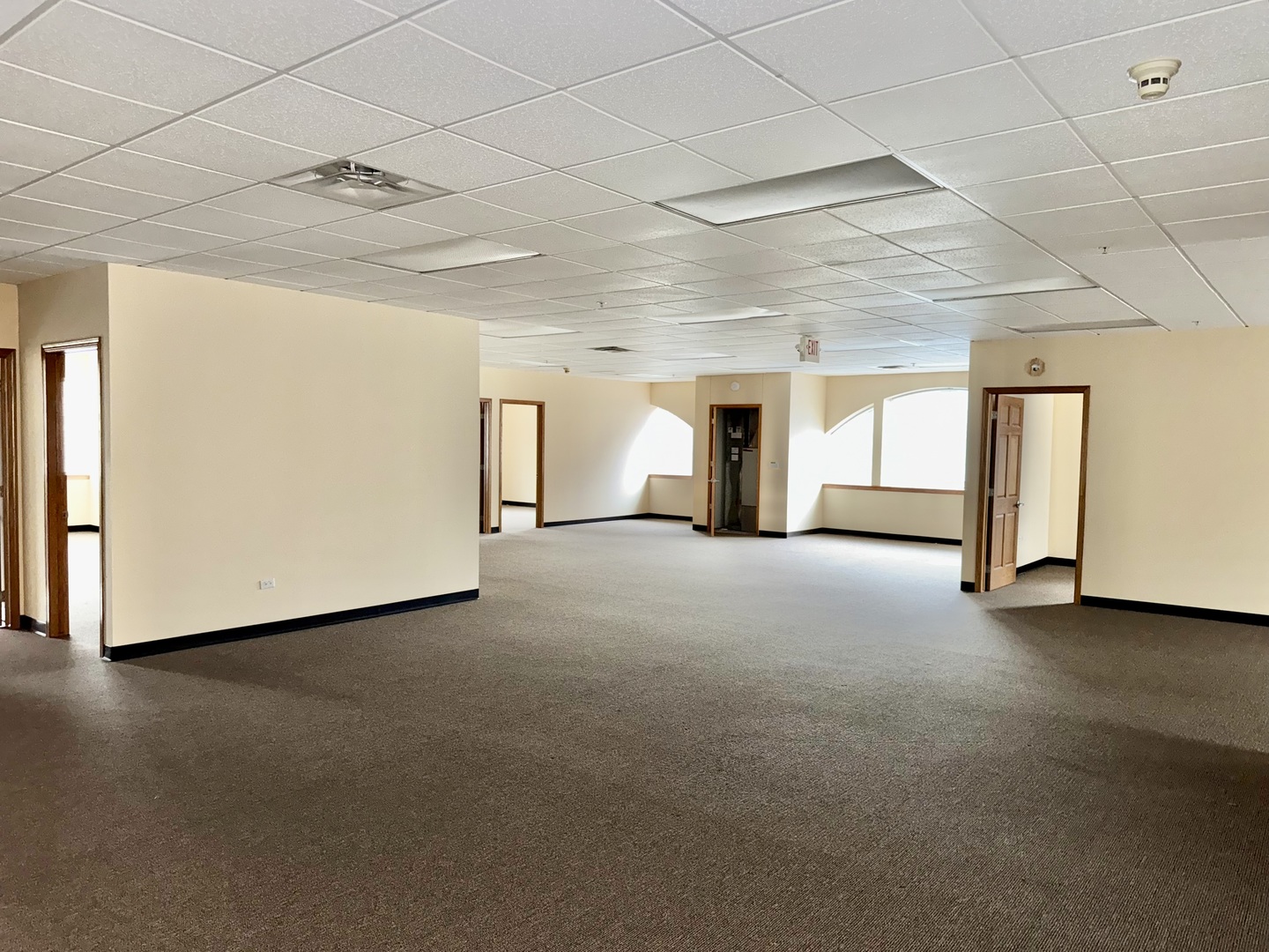 20646 Abbeywood Court #303, Frankfort, IL 60423