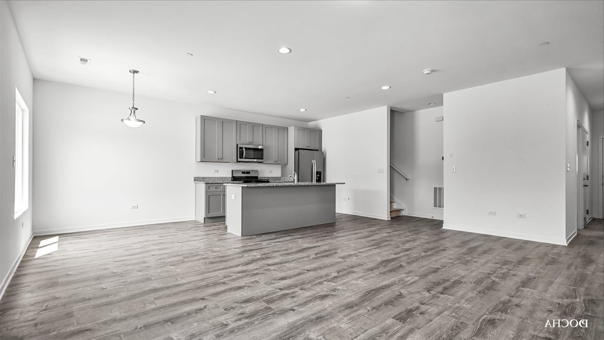 1238 Gillespie Lane, Yorkville, IL 60560