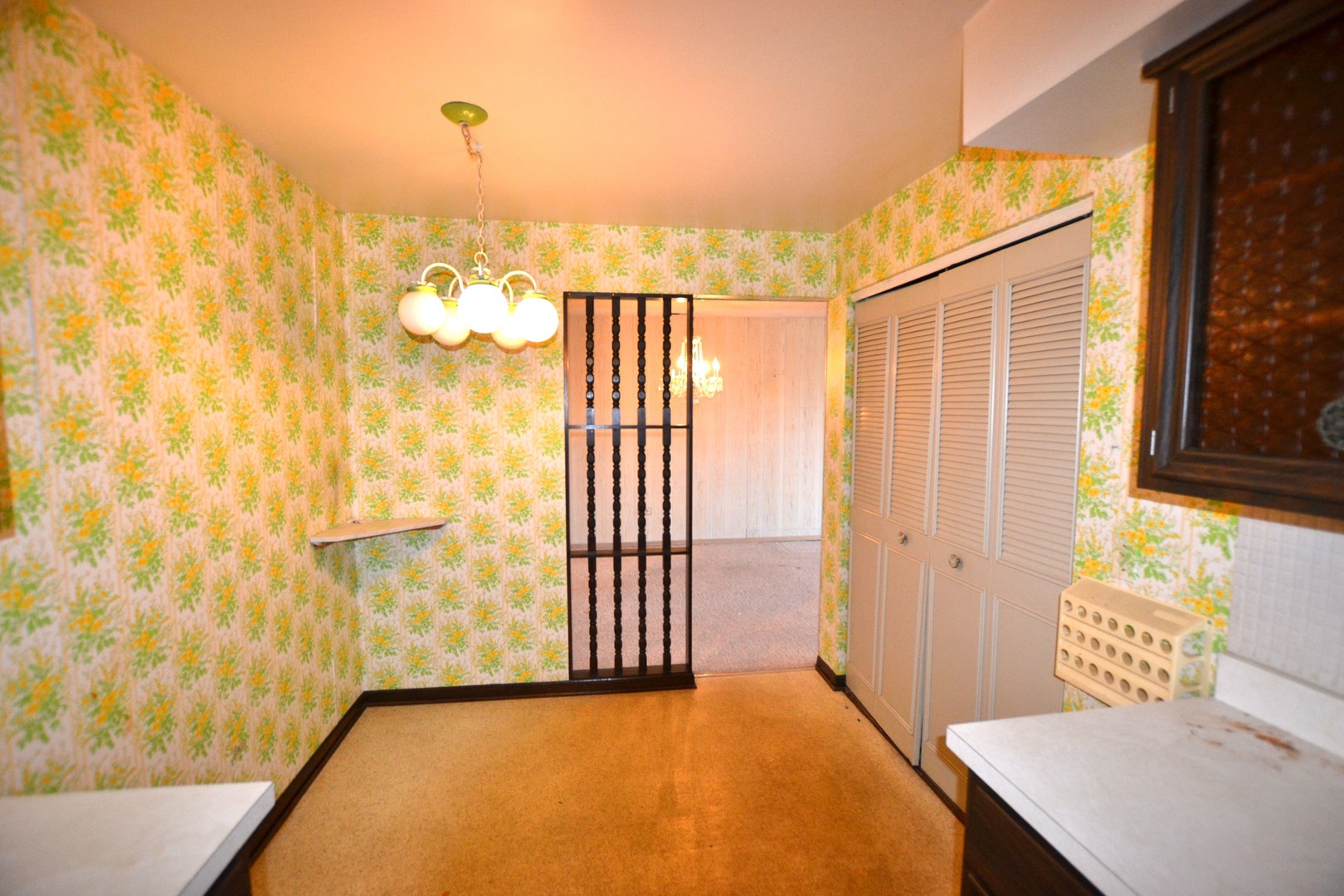 9620 S Komensky Avenue #305, Oak Lawn, IL 60453