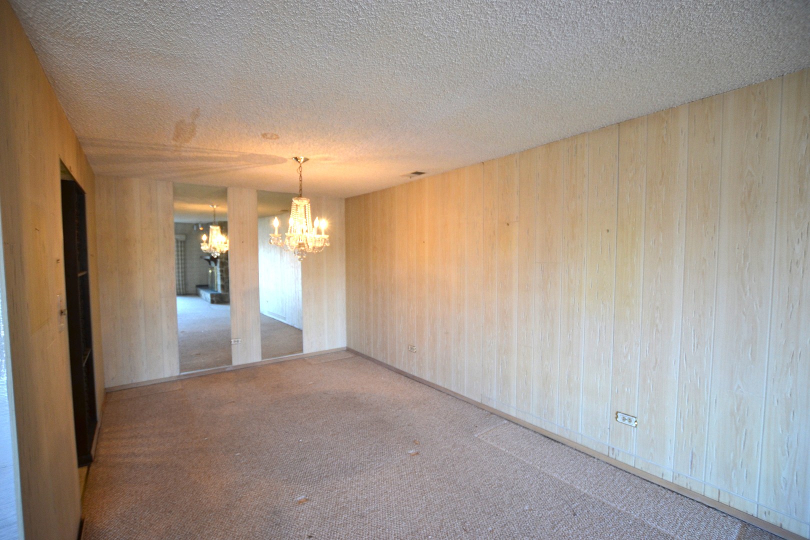 9620 S Komensky Avenue #305, Oak Lawn, IL 60453