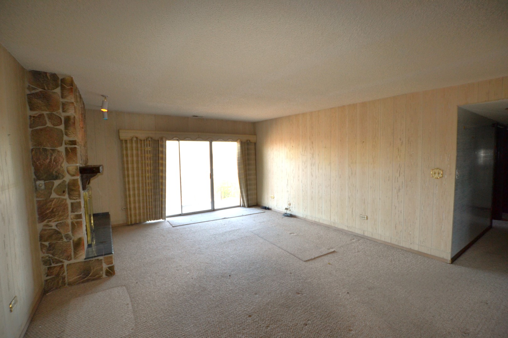 9620 S Komensky Avenue #305, Oak Lawn, IL 60453