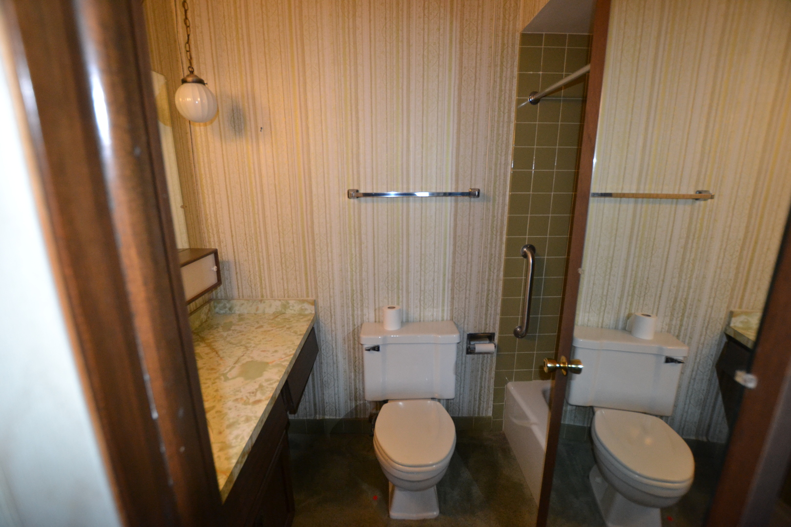 9620 S Komensky Avenue #305, Oak Lawn, IL 60453