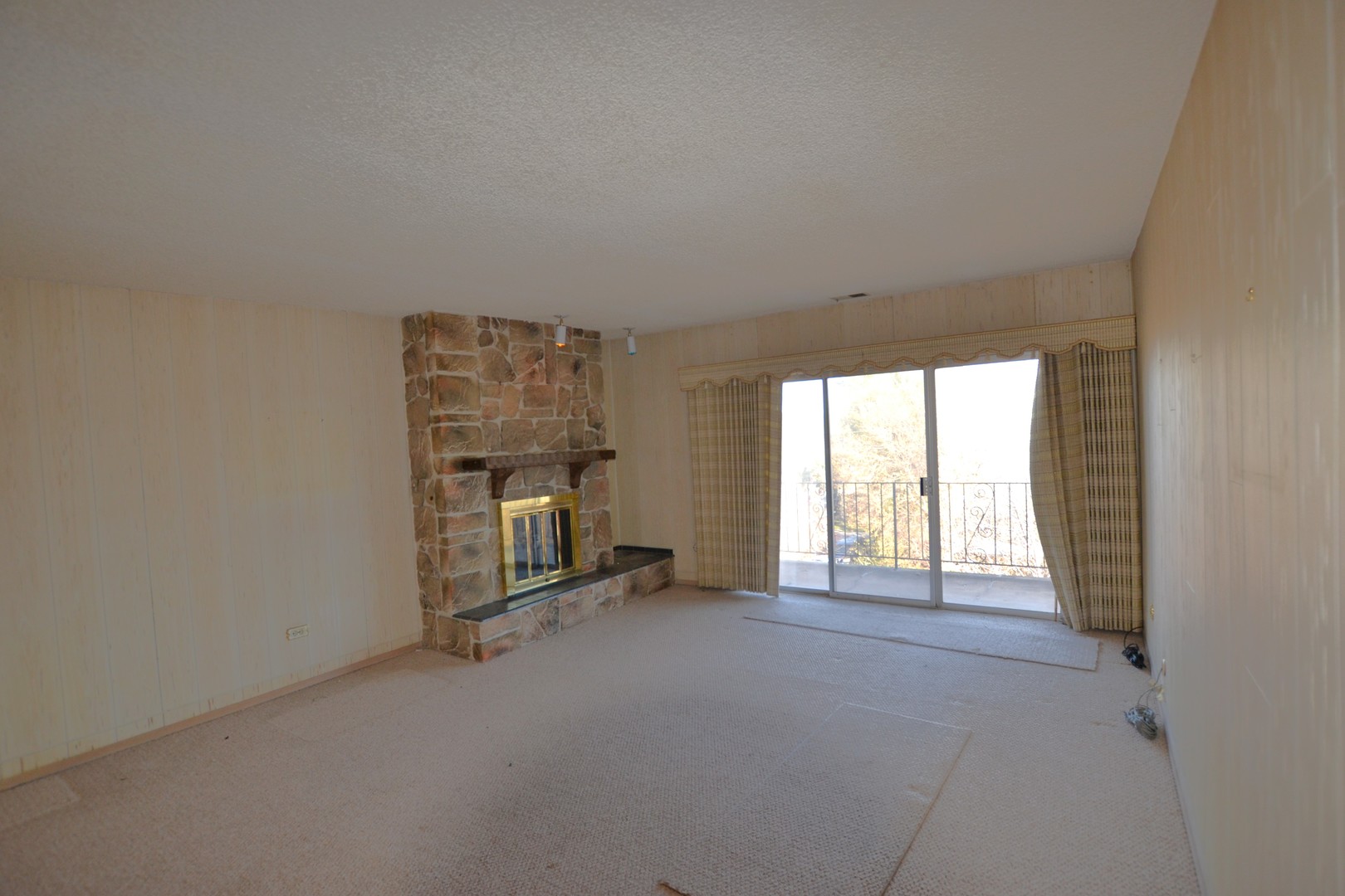 9620 S Komensky Avenue #305, Oak Lawn, IL 60453