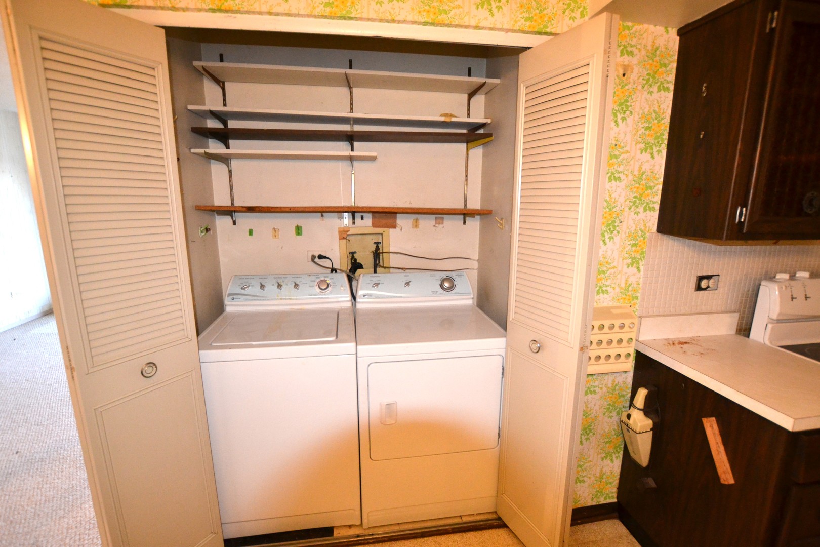 9620 S Komensky Avenue #305, Oak Lawn, IL 60453