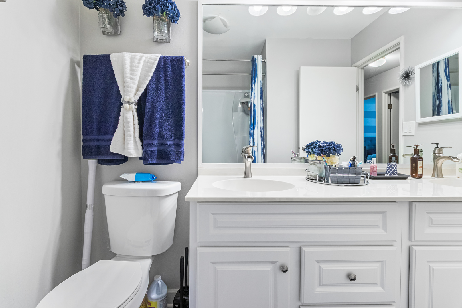 7 Purchase Court, Bolingbrook, IL 60440