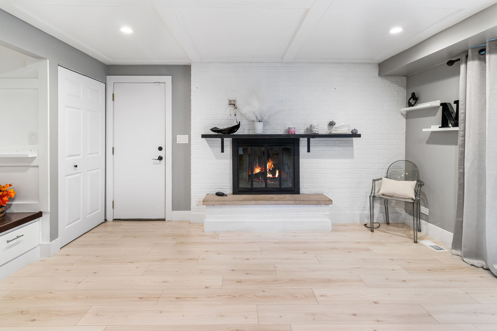 7 Purchase Court, Bolingbrook, IL 60440