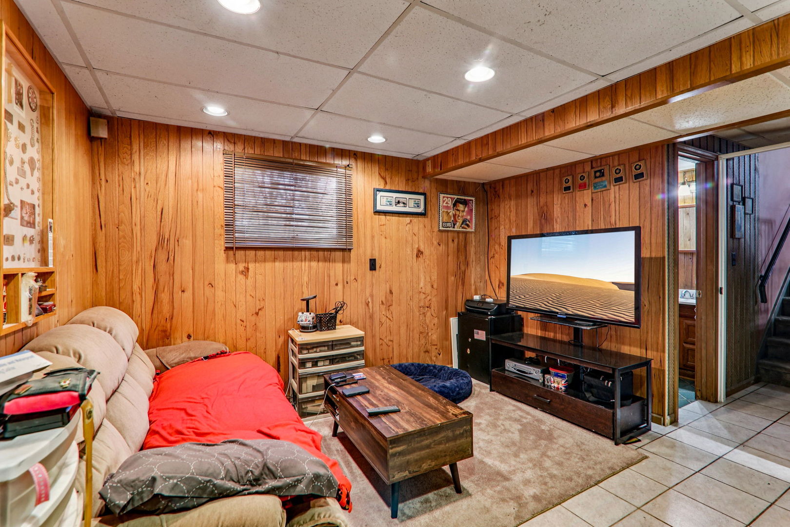 18637 W Karen Lane, Gurnee, IL 60031