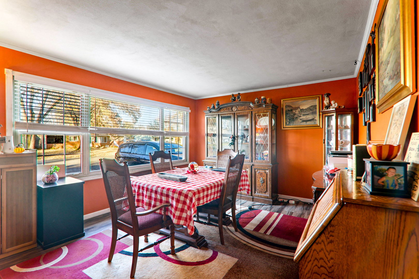 18637 W Karen Lane, Gurnee, IL 60031