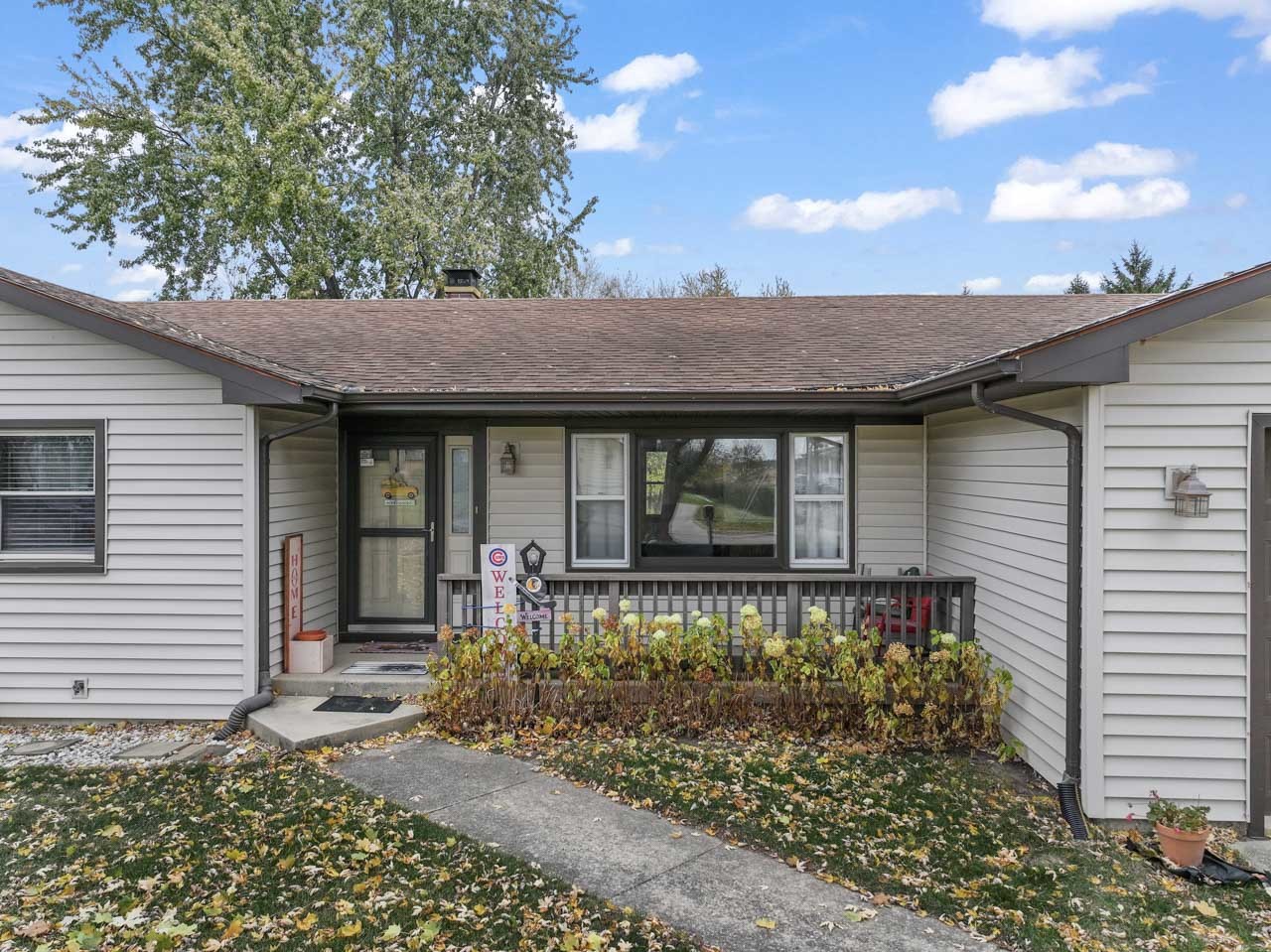 10820 Bonnie Brae Road, Huntley, IL 60142