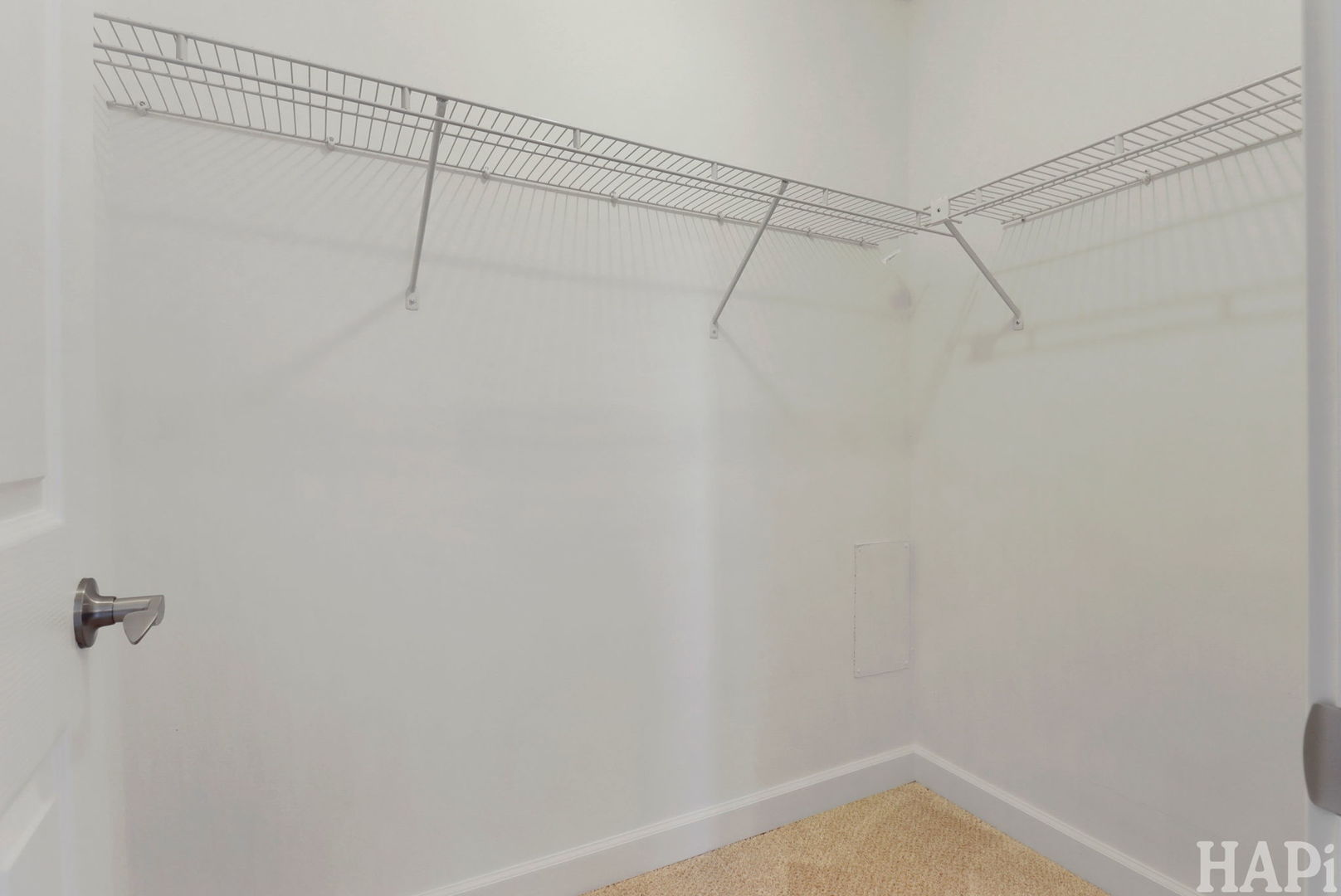 5518 W Chasefield Circle, McHenry, IL 60050