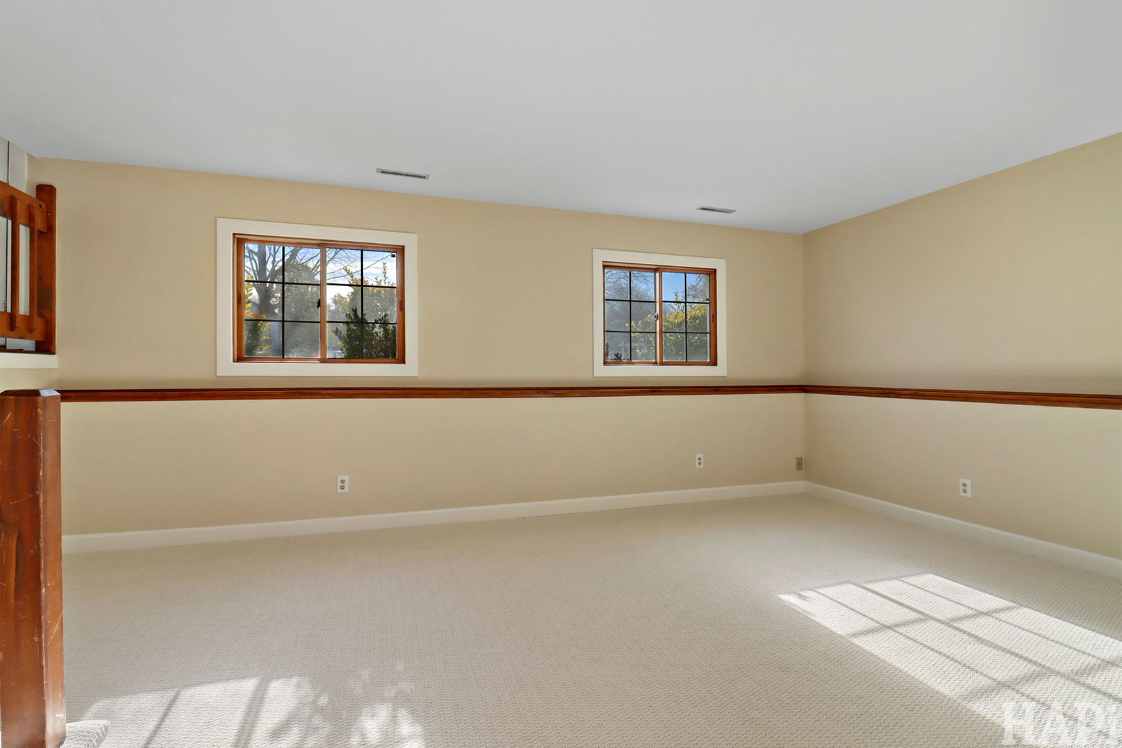 5518 W Chasefield Circle, McHenry, IL 60050