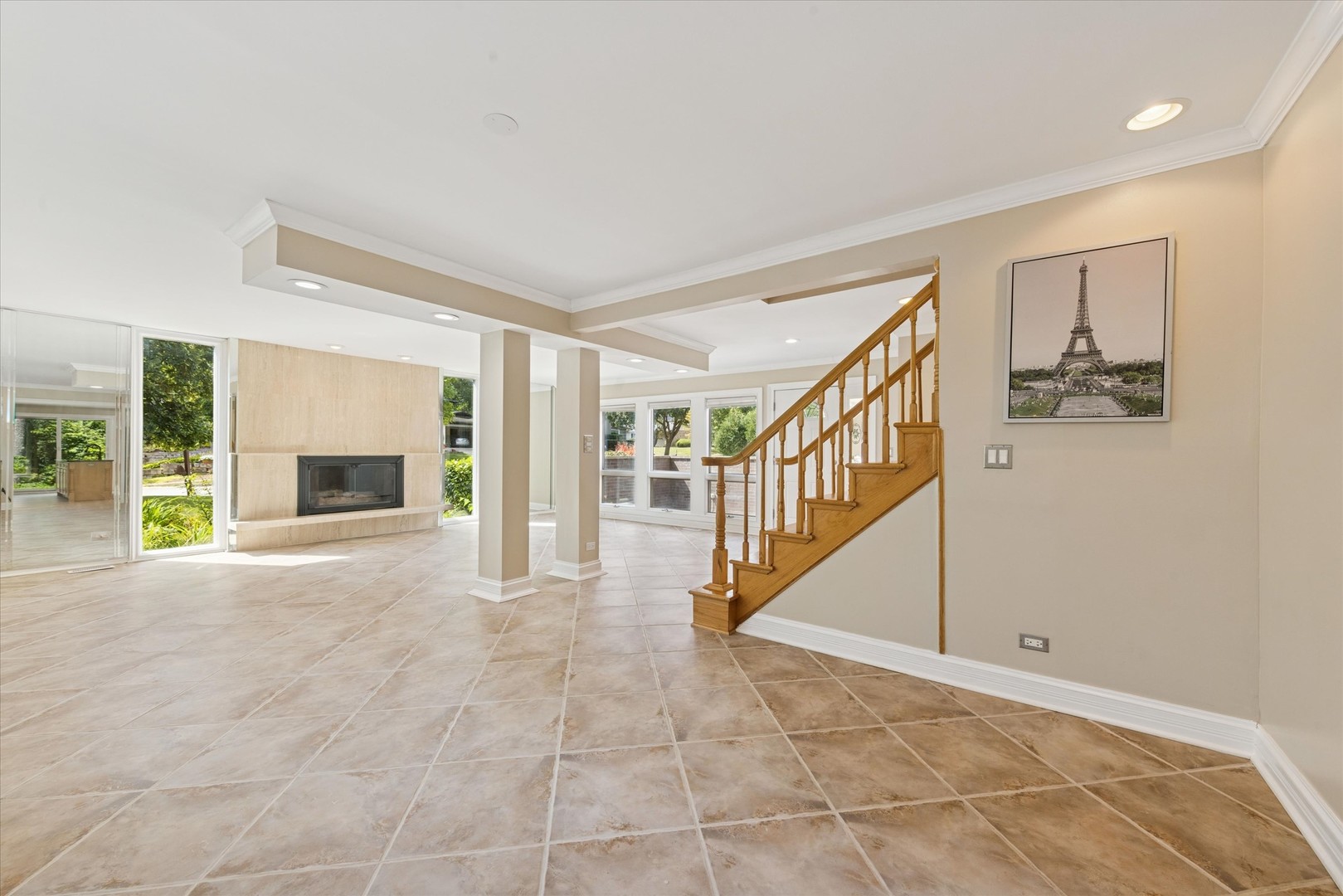 1136 Barneswood Drive, Downers Grove, IL 60515