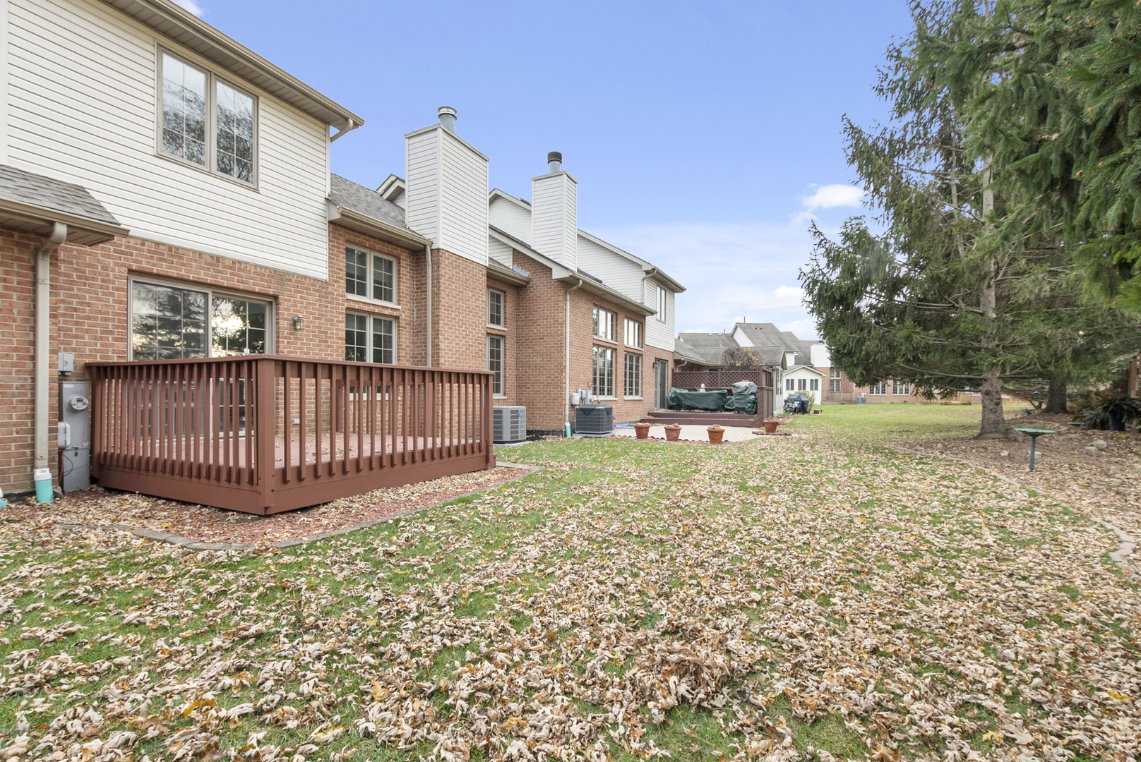 18332 Pond View Court, Tinley Park, IL 60477