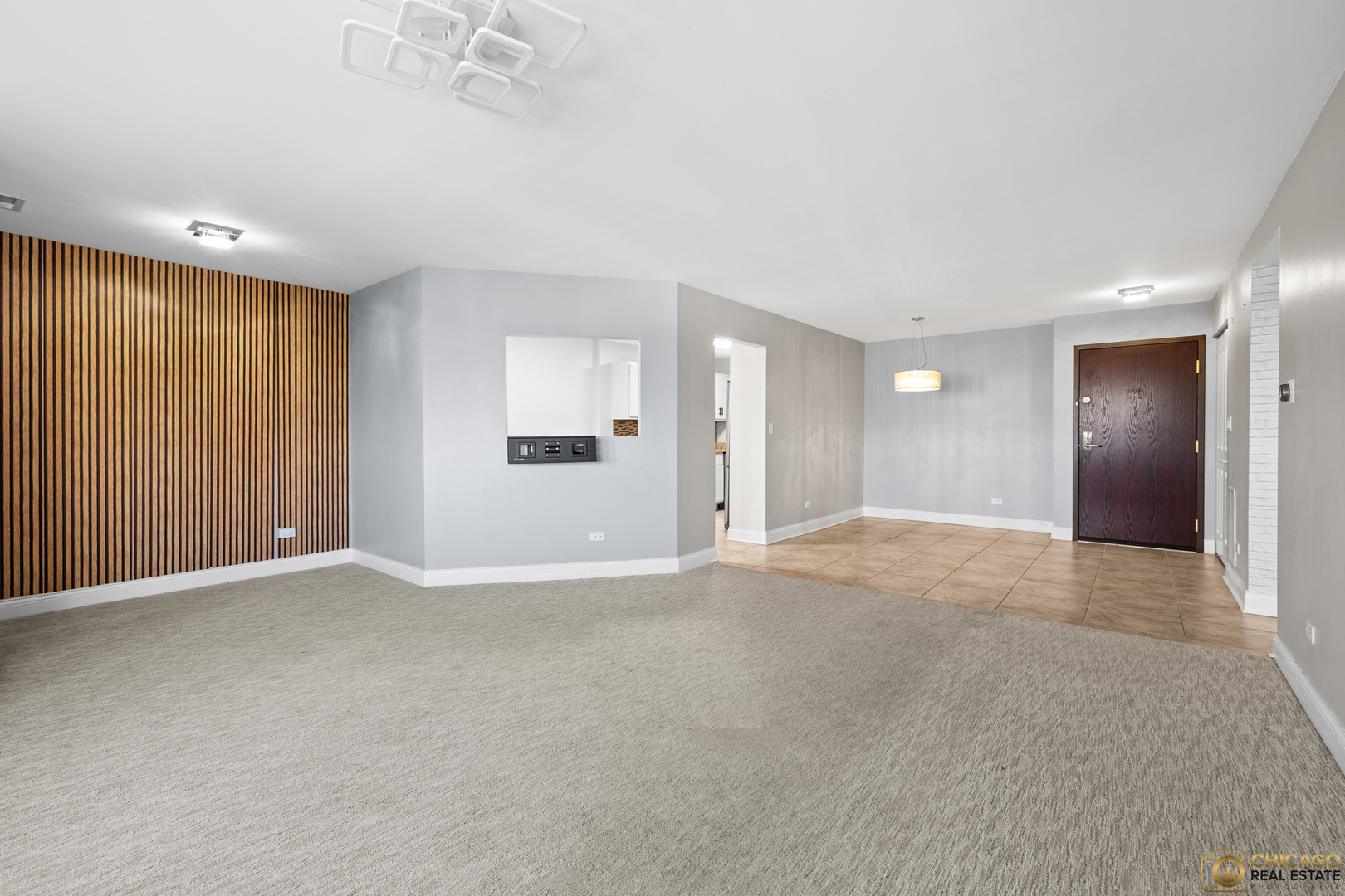 1275 E Baldwin Lane #601, Palatine, IL 60074