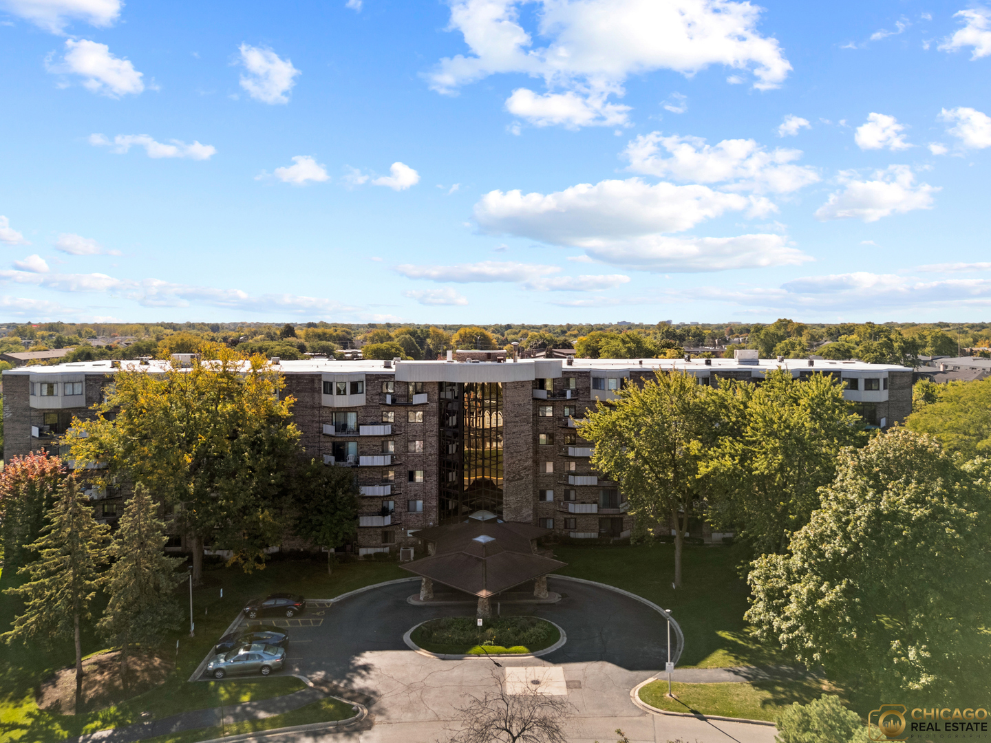 1275 E Baldwin Lane #601, Palatine, IL 60074