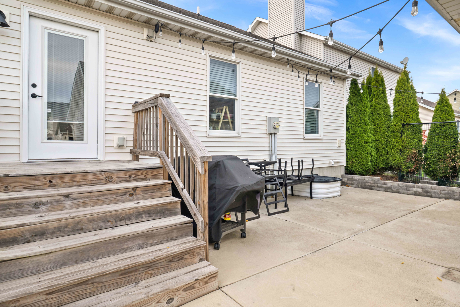 1402 River Landing Street, Normal, IL 61761