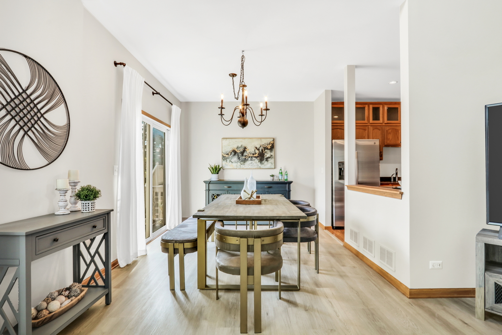 761 Creekside Circle #9-3, Gurnee, IL 60031