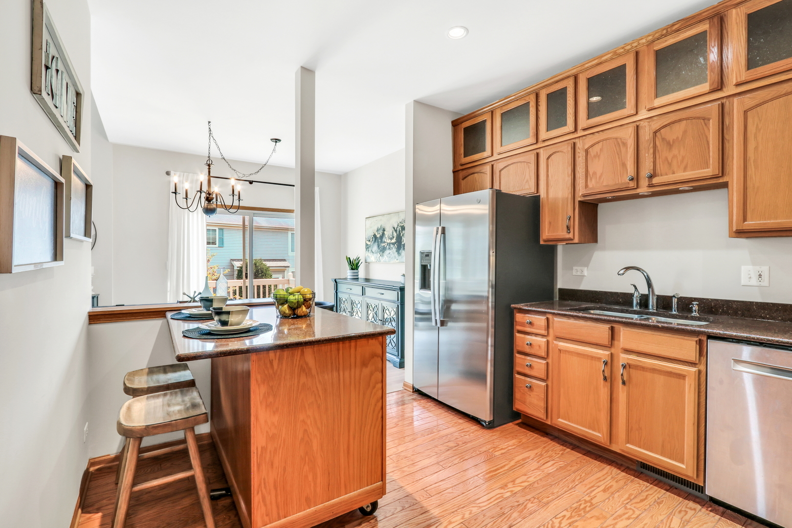 761 Creekside Circle #9-3, Gurnee, IL 60031