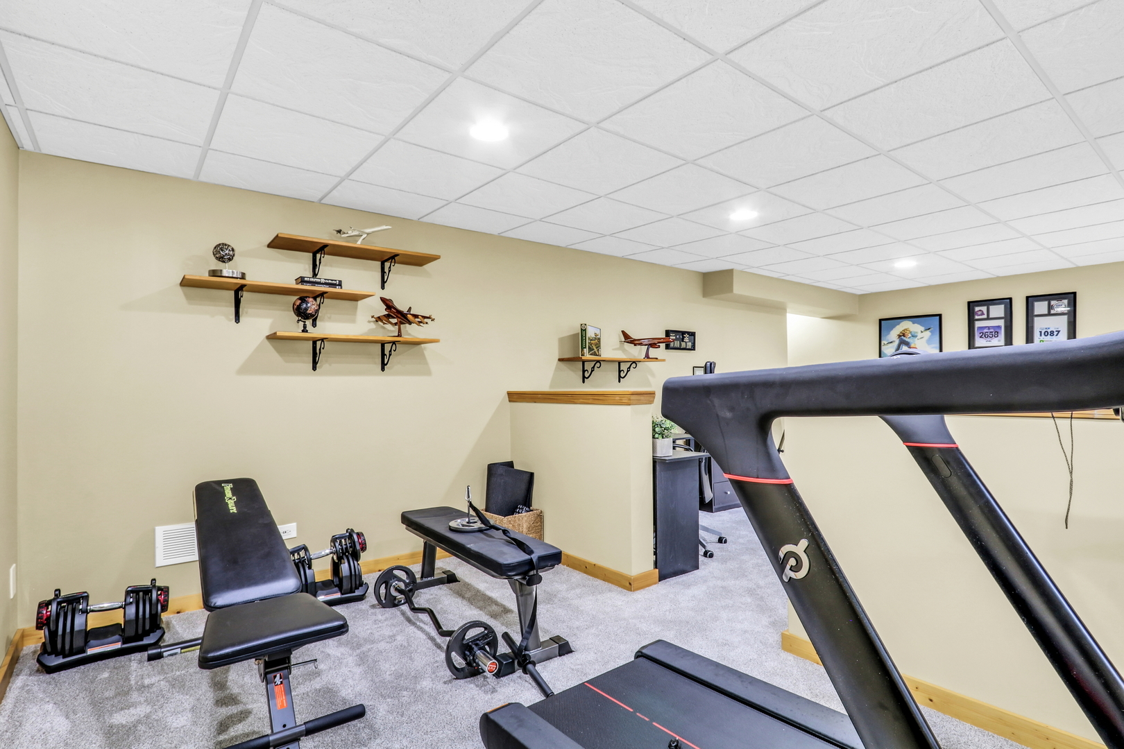 761 Creekside Circle #9-3, Gurnee, IL 60031