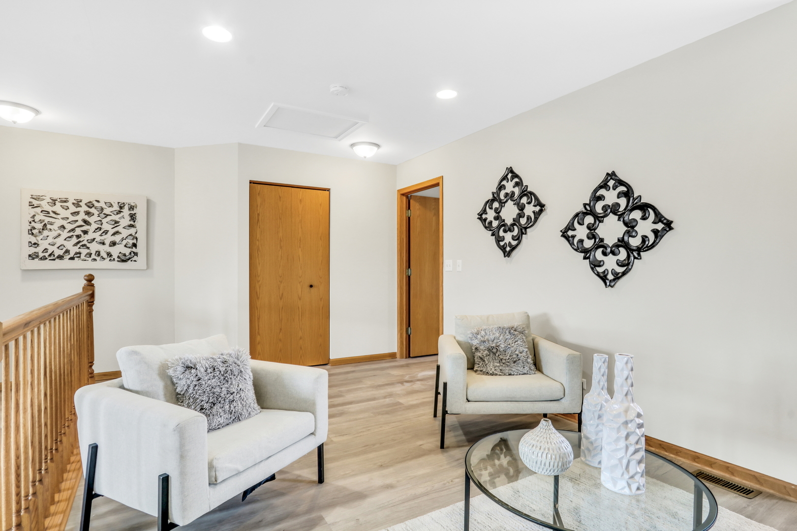 761 Creekside Circle #9-3, Gurnee, IL 60031