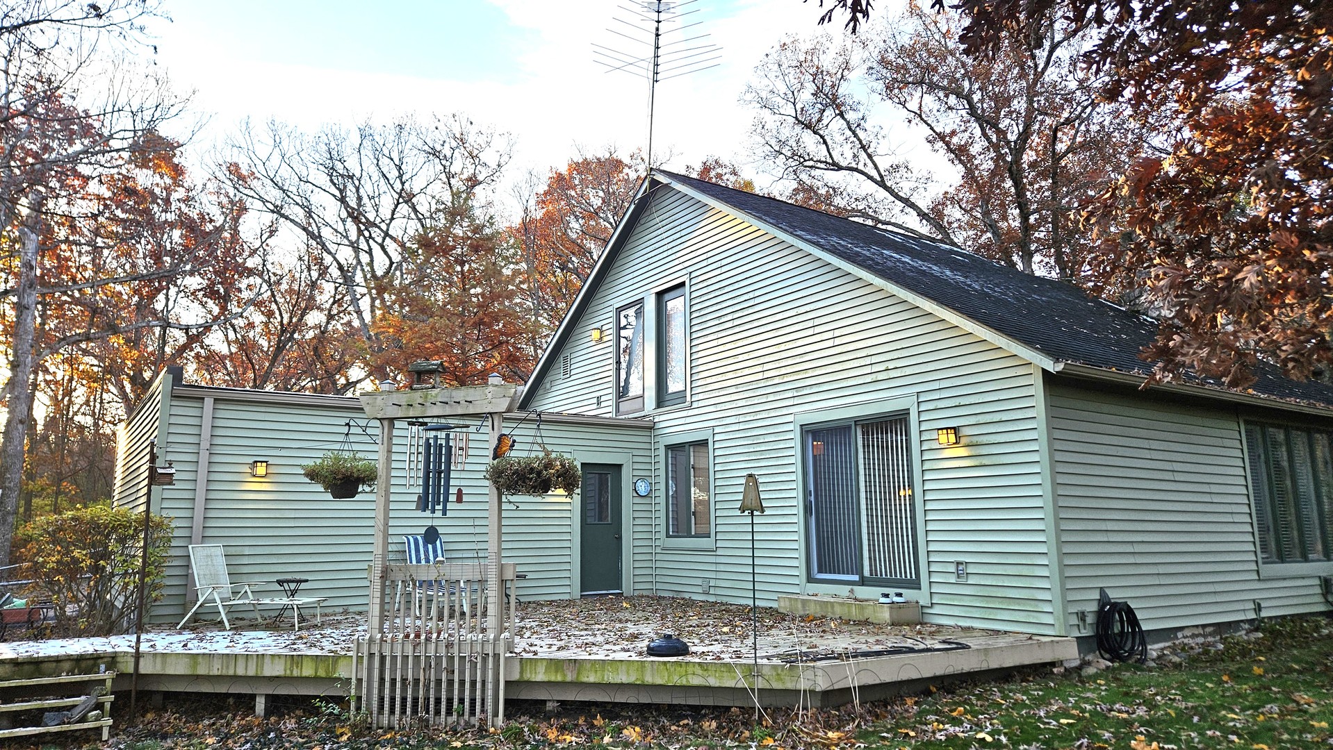 6720 Woodcrest Parkway, Rockford, IL 61109