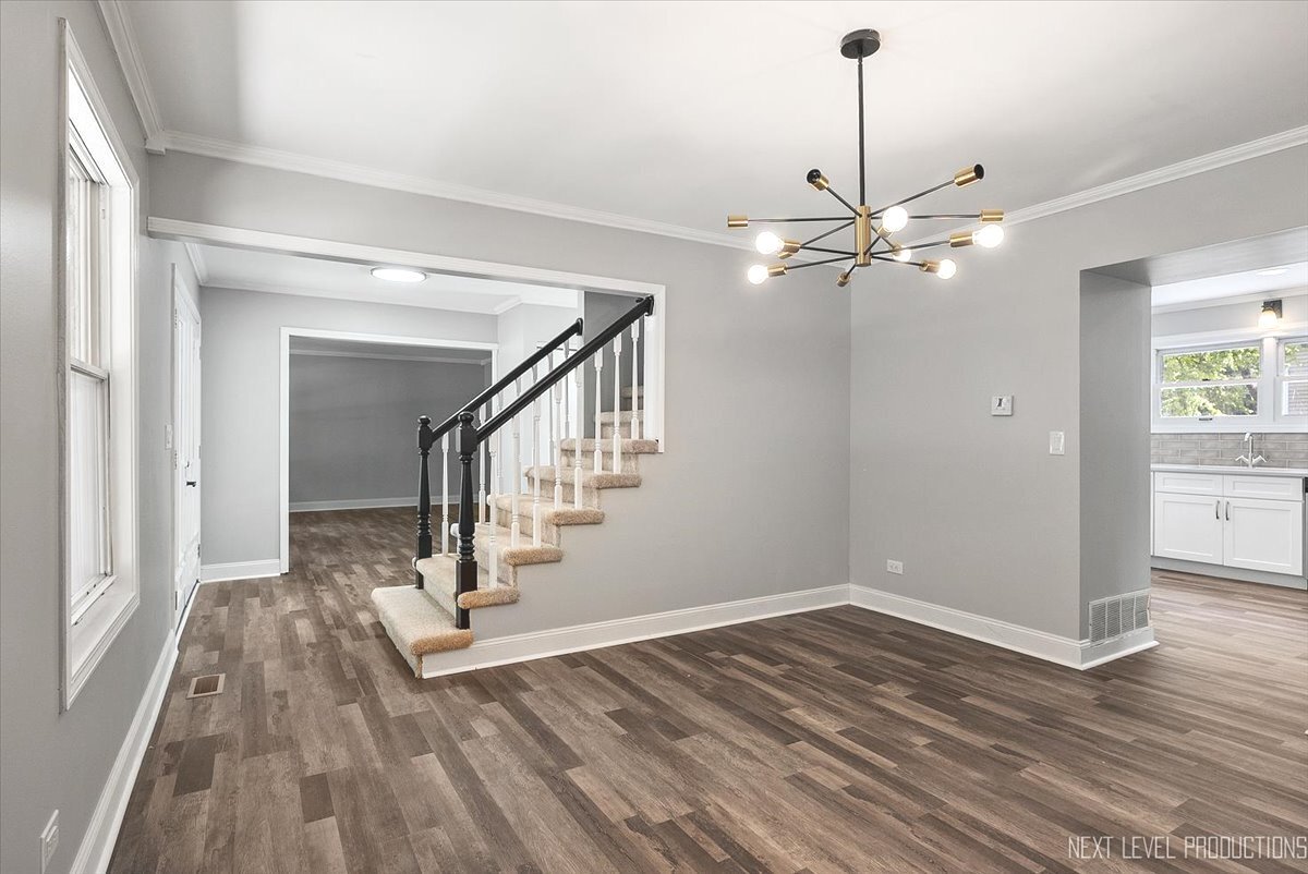 1704 Kenyon Drive, Naperville, IL 60565