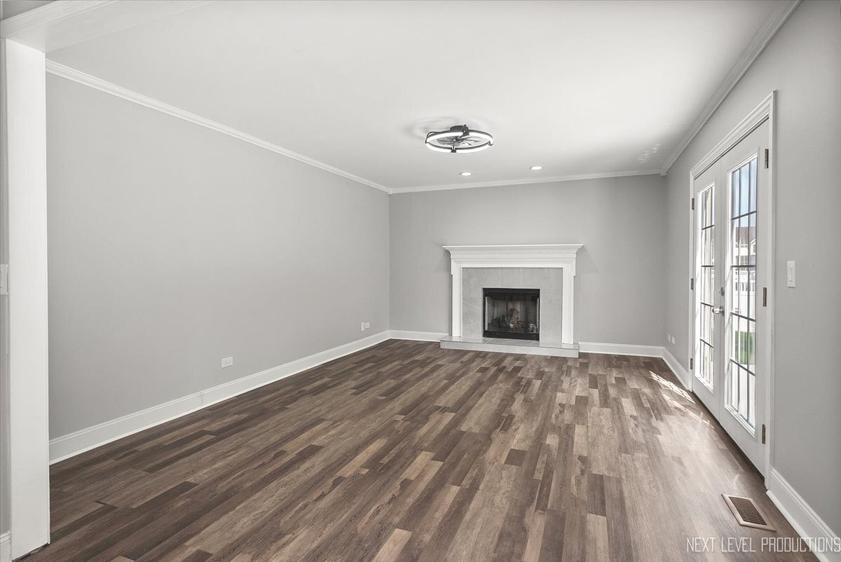 1704 Kenyon Drive, Naperville, IL 60565