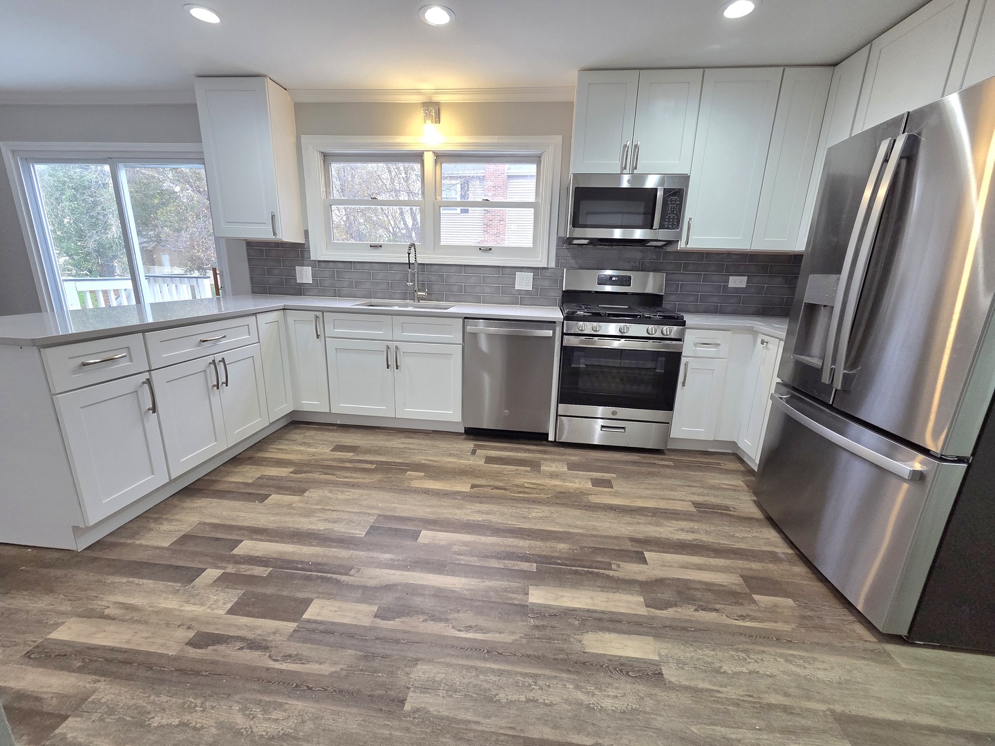 1704 Kenyon Drive, Naperville, IL 60565