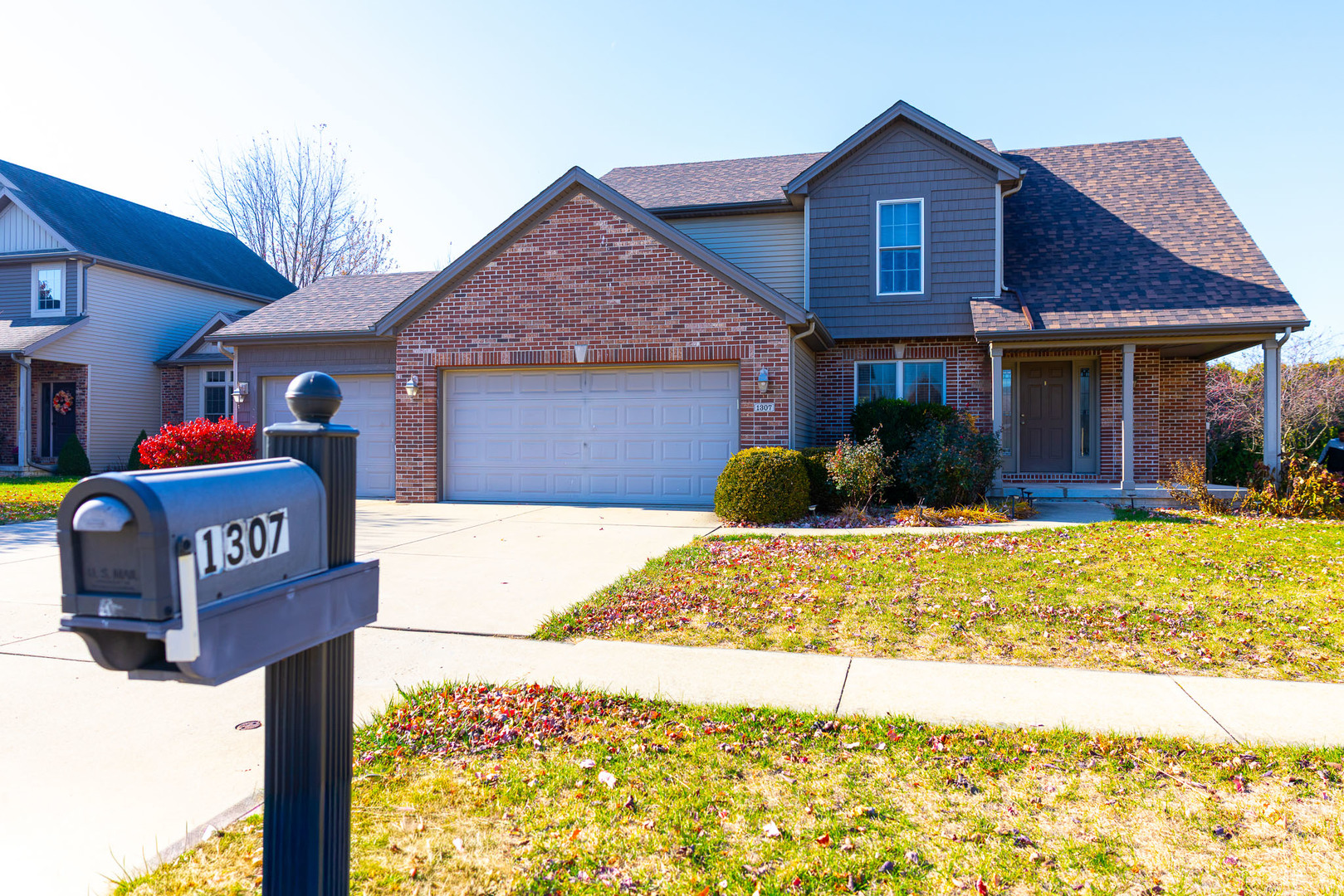 1307 Longford Lane, Bloomington, IL 61704