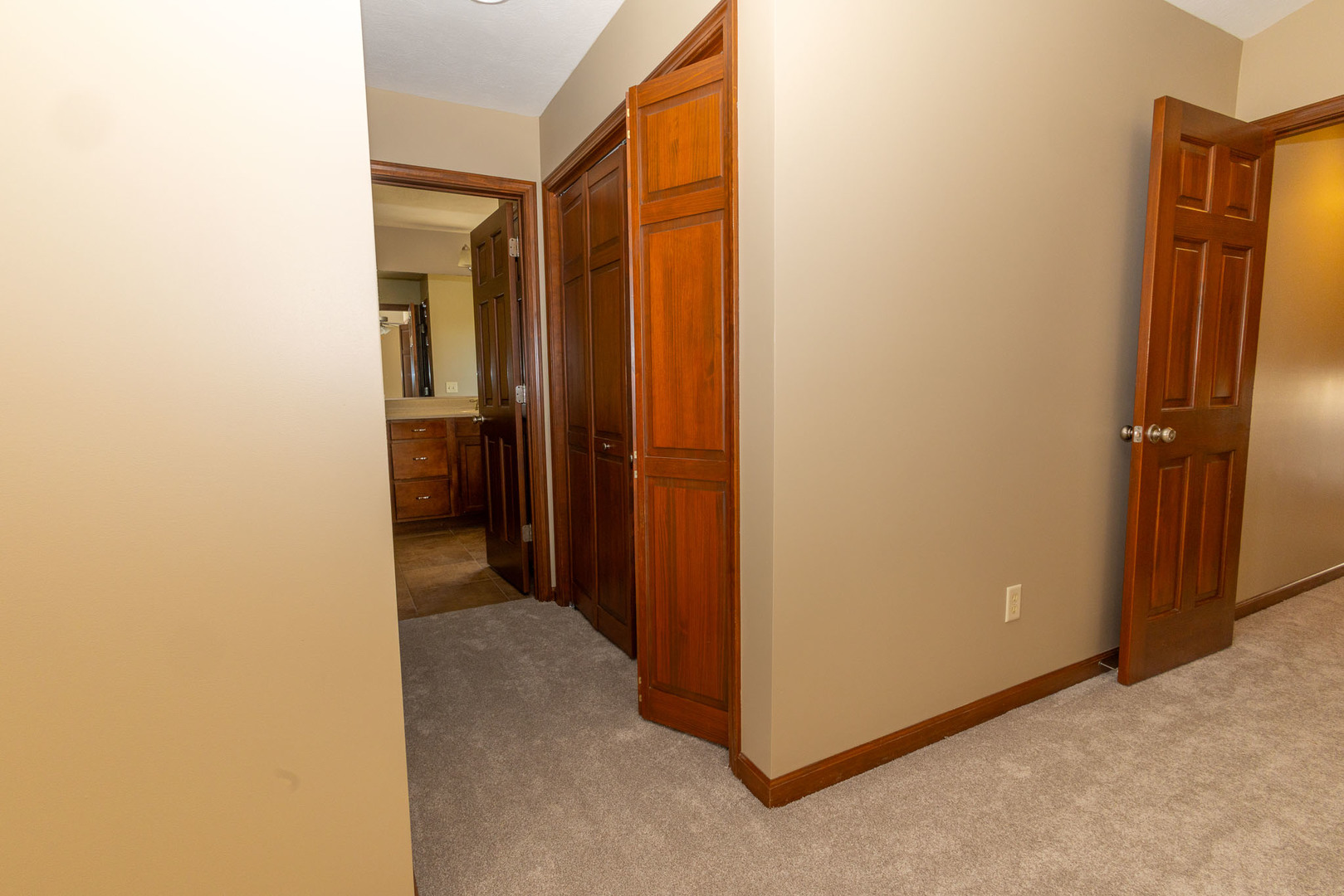 1307 Longford Lane, Bloomington, IL 61704