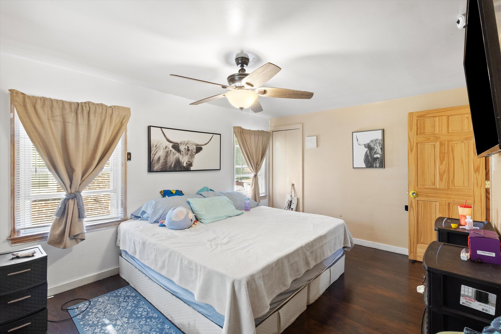 3733 S 57th Avenue, Cicero, IL 60804