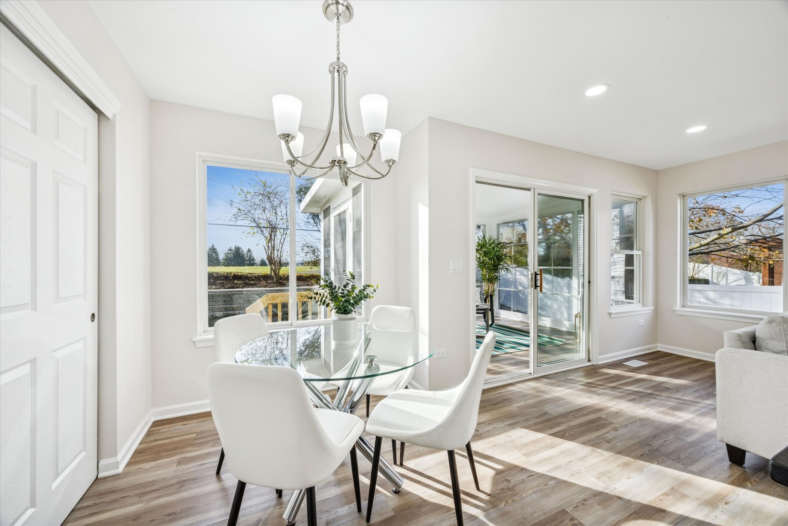 1987 Baldwin Way, Bolingbrook, IL 60490