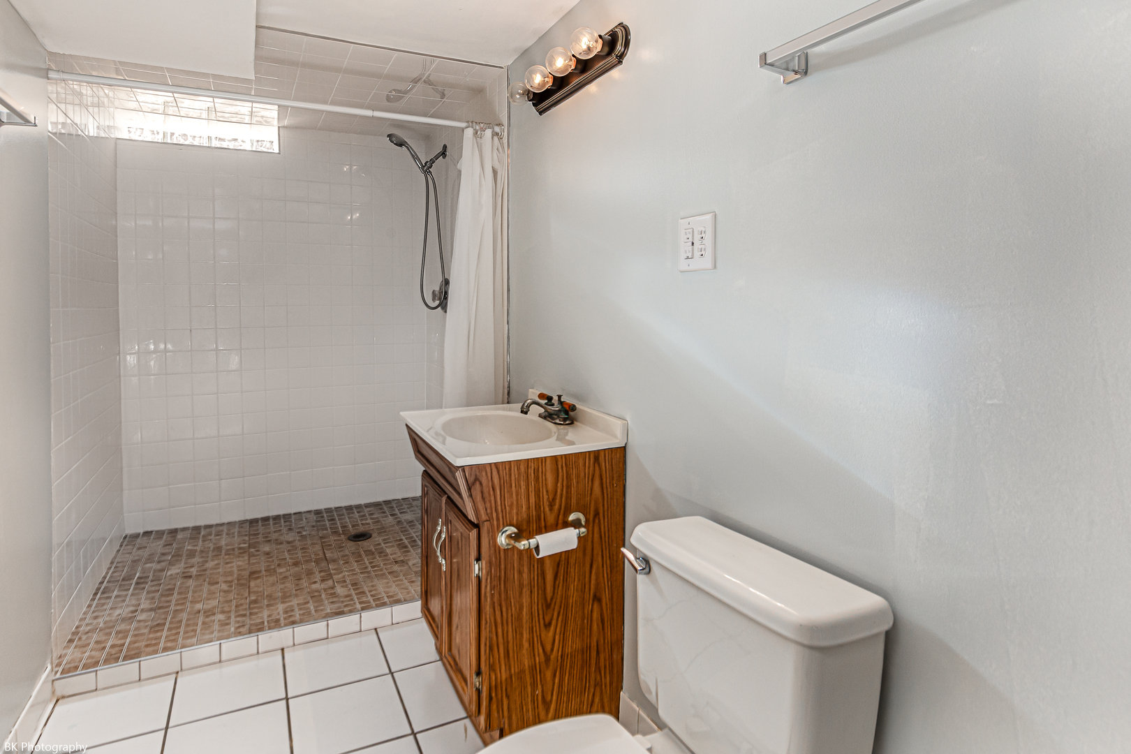 7929 S Kilbourn Avenue, Chicago, IL 60652