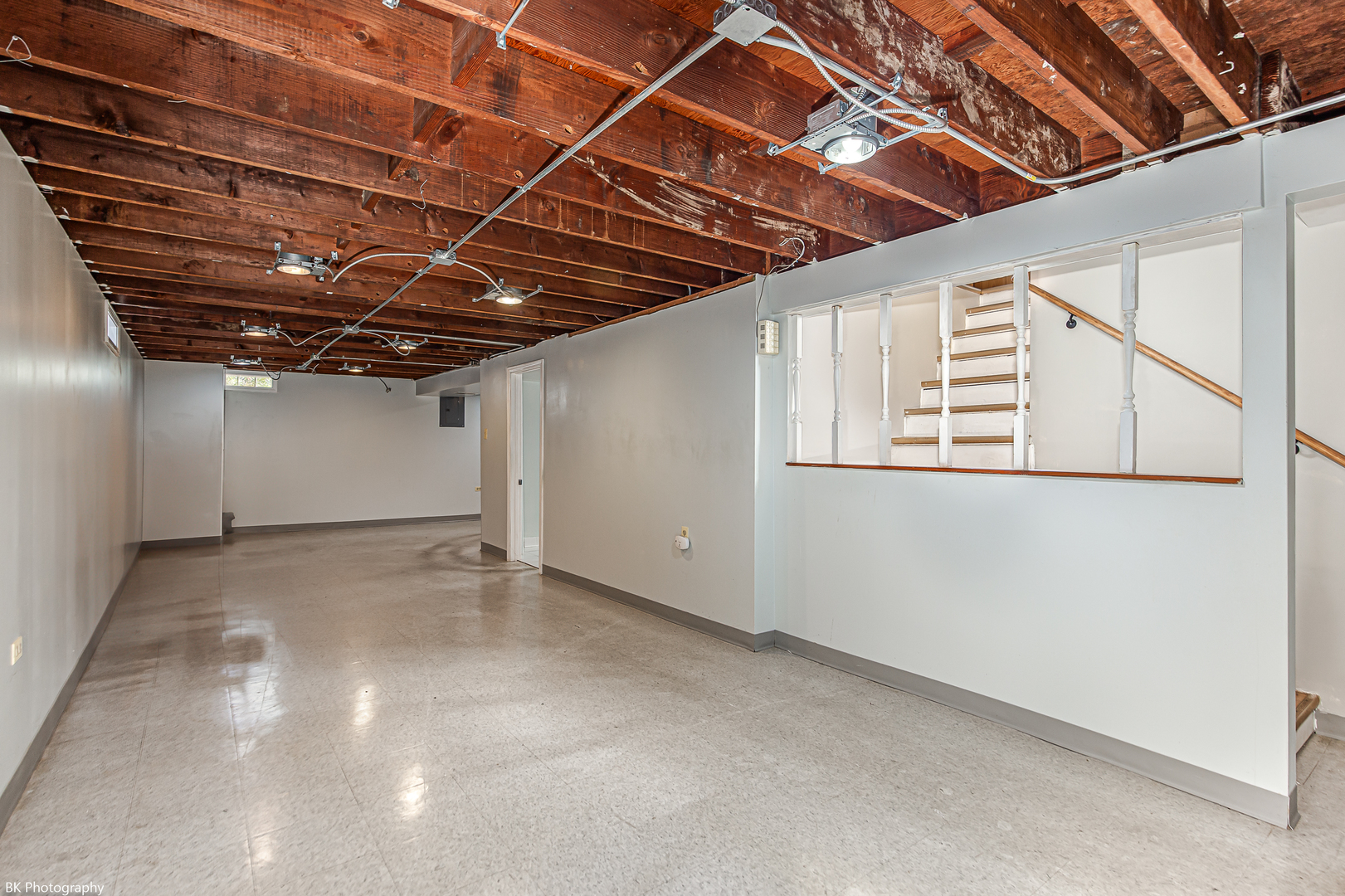 7929 S Kilbourn Avenue, Chicago, IL 60652