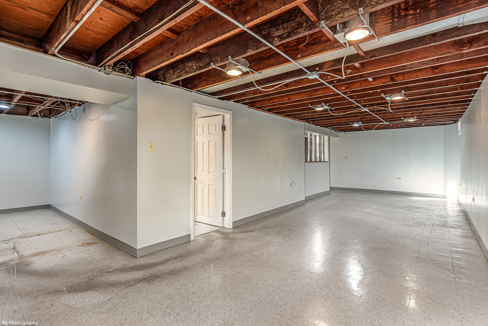 7929 S Kilbourn Avenue, Chicago, IL 60652