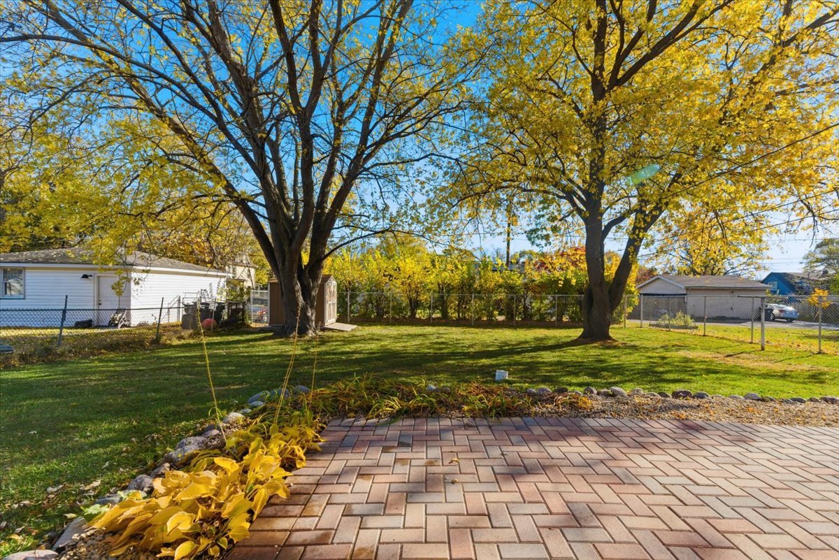 2311 Horeb Avenue, Zion, IL 60099